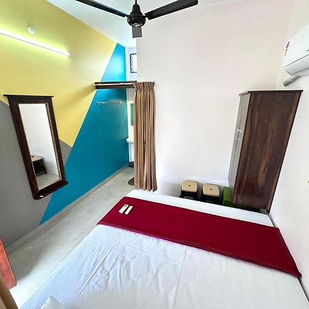 Om Lingeswaran Home Stay Tiruvannāmalai Extérieur photo