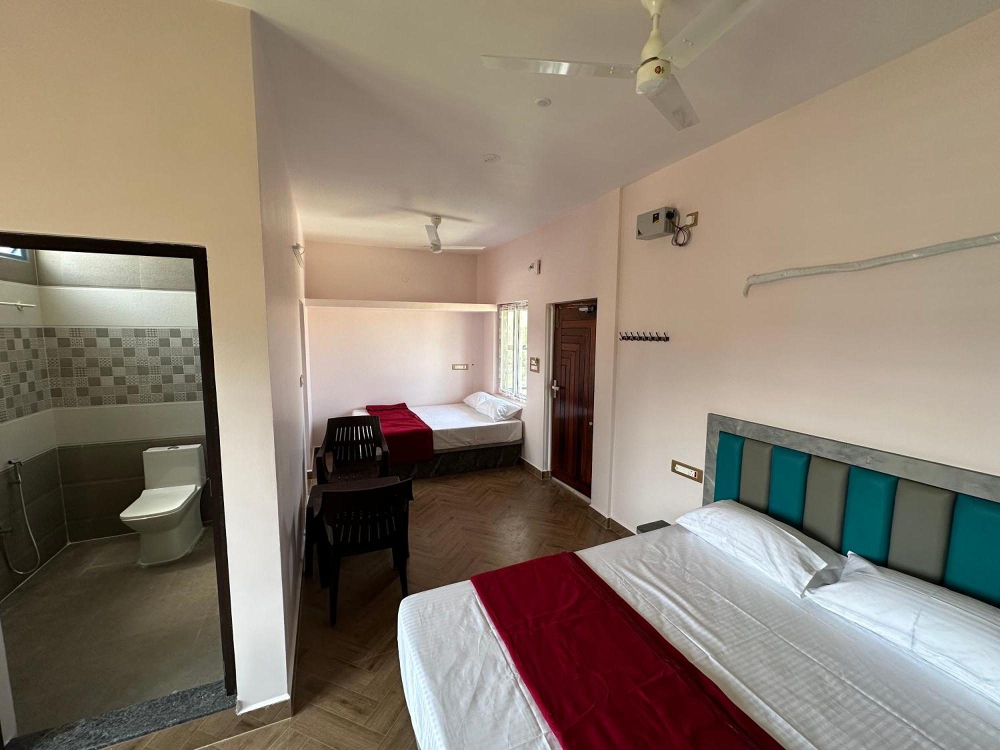 Om Lingeswaran Home Stay Tiruvannāmalai Extérieur photo
