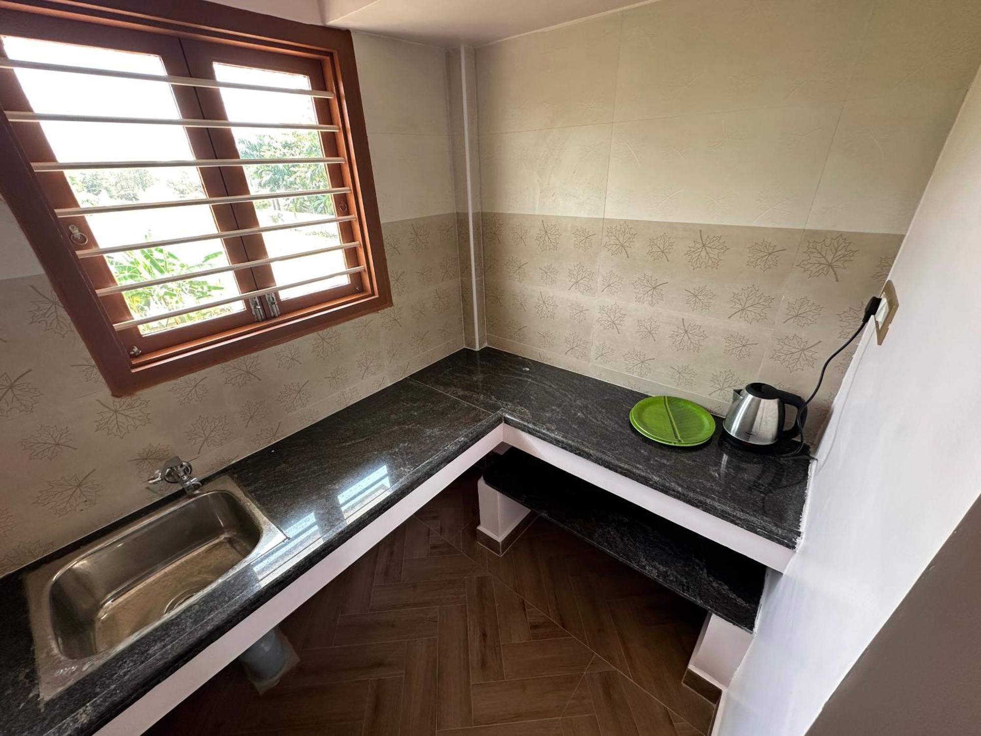 Om Lingeswaran Home Stay Tiruvannāmalai Extérieur photo