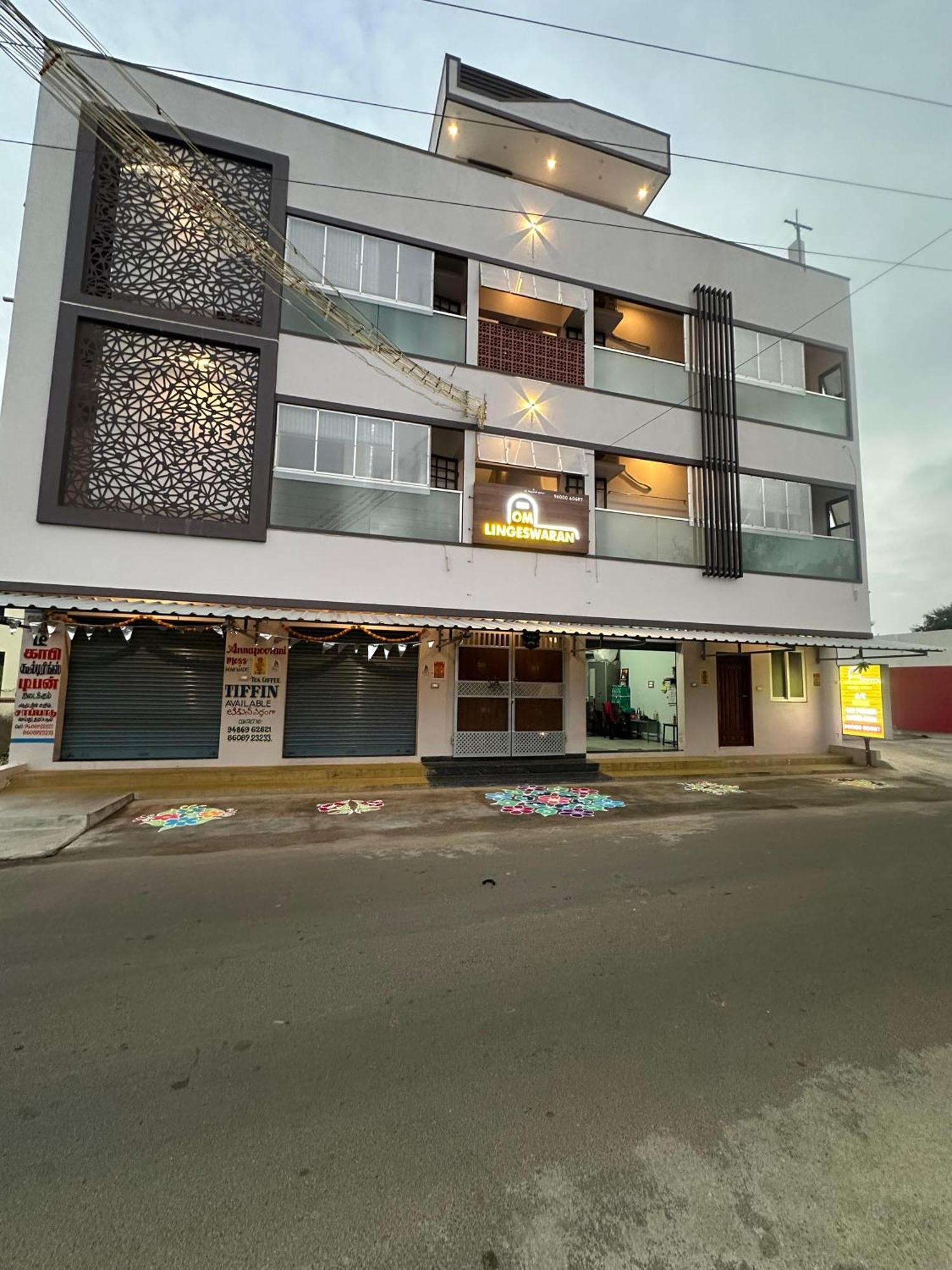Om Lingeswaran Home Stay Tiruvannāmalai Extérieur photo